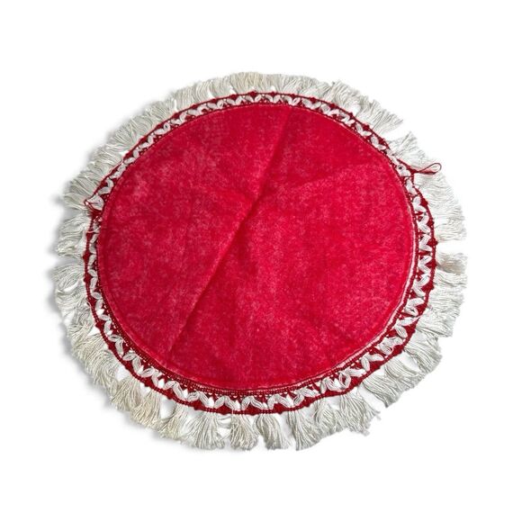Vintage 70’s Red Felt Mini CHRISTMAS TREE Skirt White Fringe Macrame 18” - Picture 4 of 4